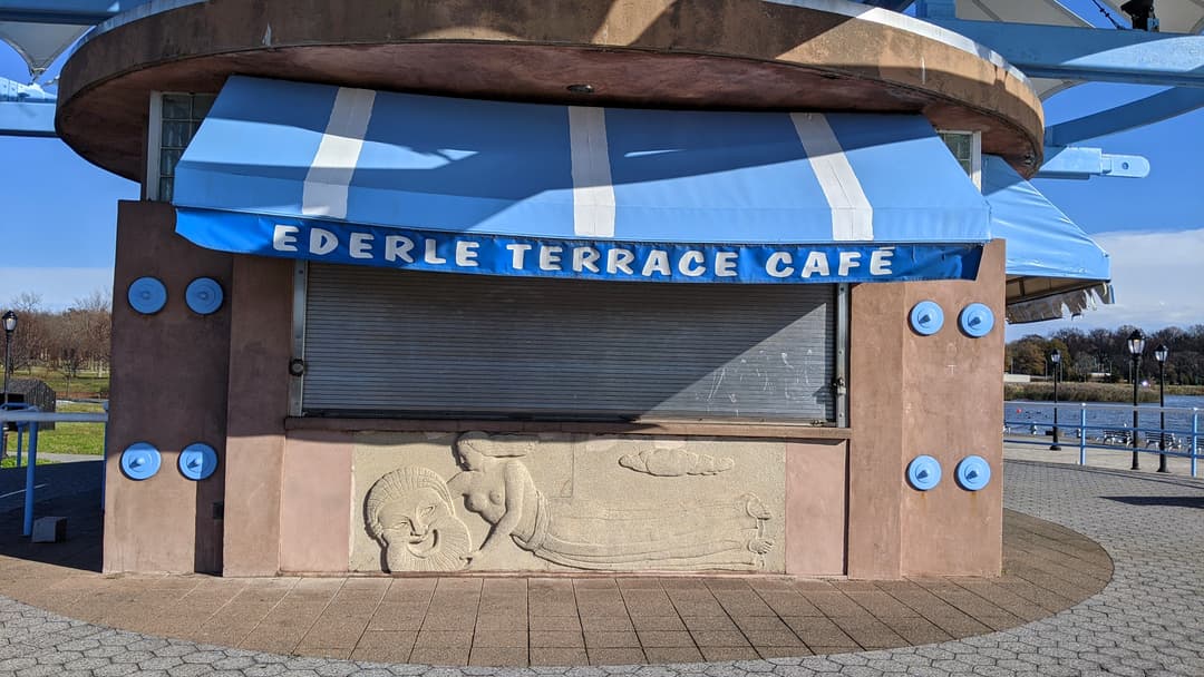Ederle Terrace Cafe