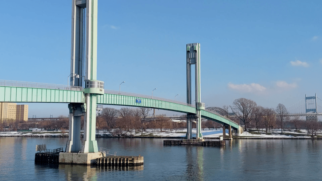 Ward's Island Bridge